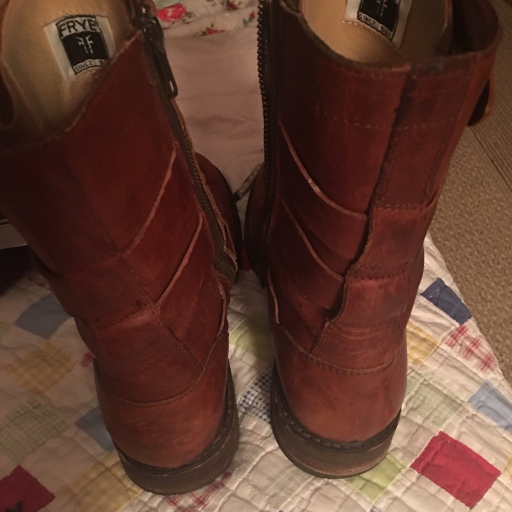 Frye Veronica Tanker Boot - Picture 5 of 7